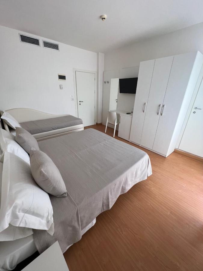 Hotel Ardea Riccione Eksteriør bilde